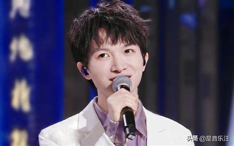 chinese singers men.